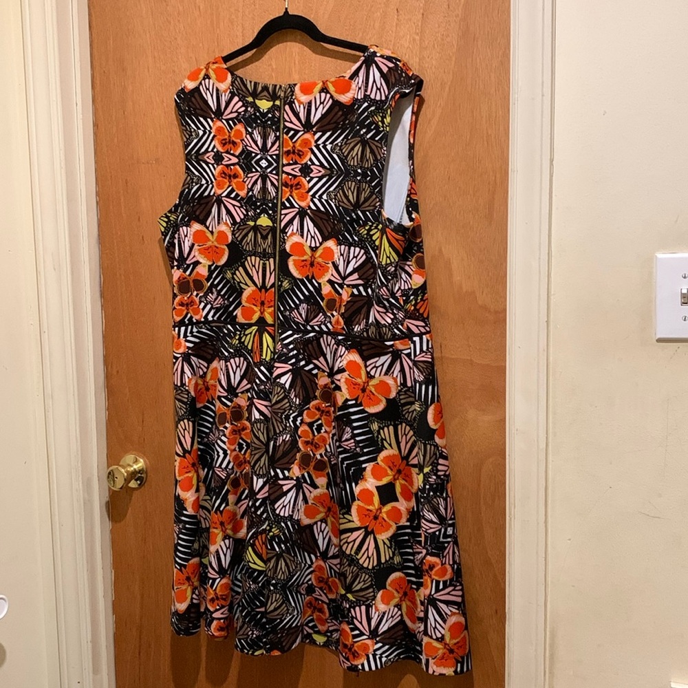 Women’s Dress Barn Darby dress size 20W. - Picture 6 of 7